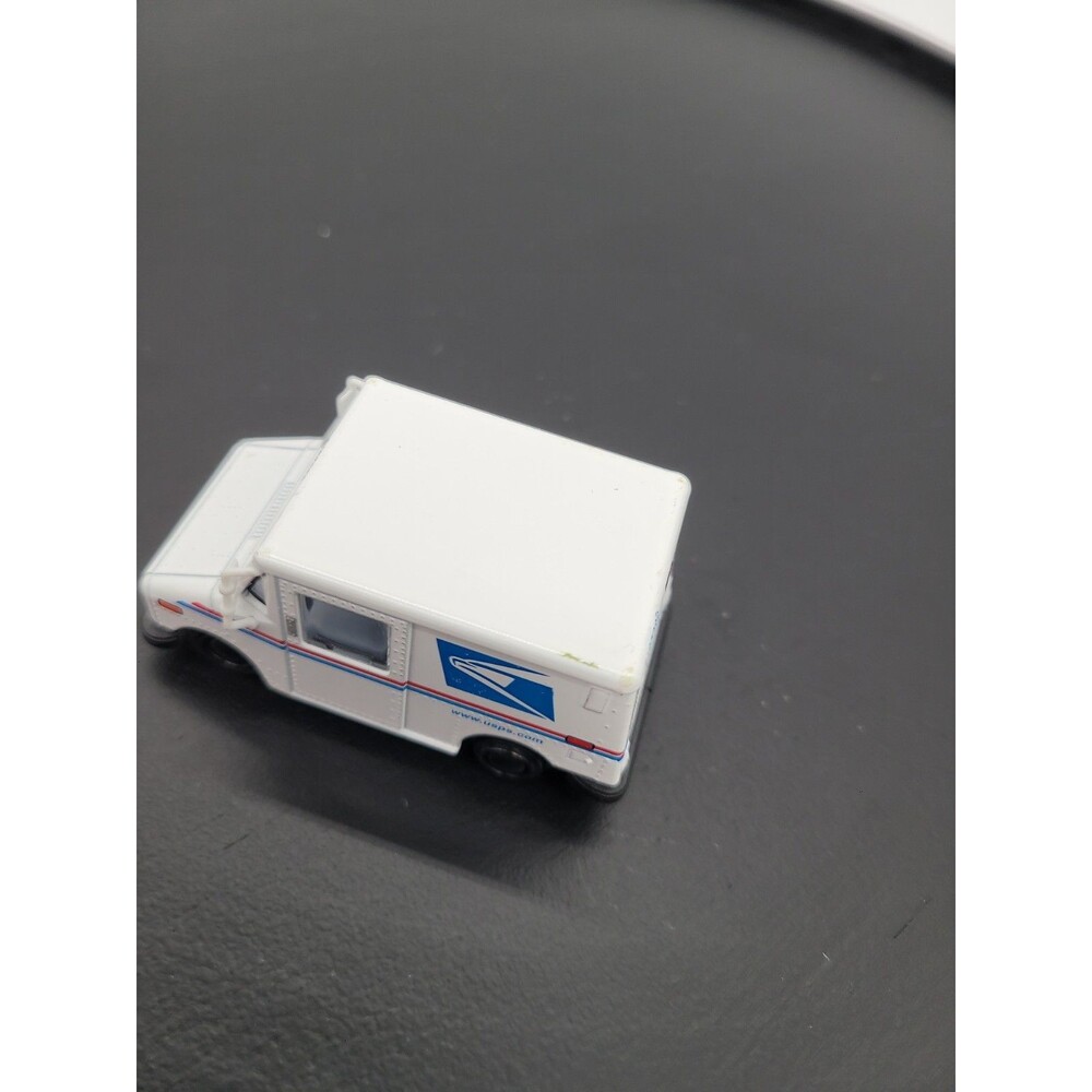 USPS Mail Truck LLV Diecast Model 1:36 Scale United States Postal Service - Picture 5 of 9
